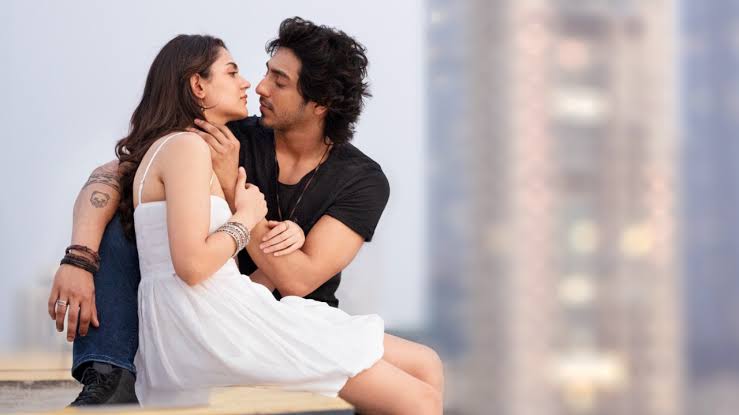 Saiyaara Box Office Collection Day 3- anit padda saiyaara actress-ahaan panday debut movie